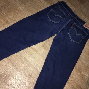Dark 711 skinny levis
